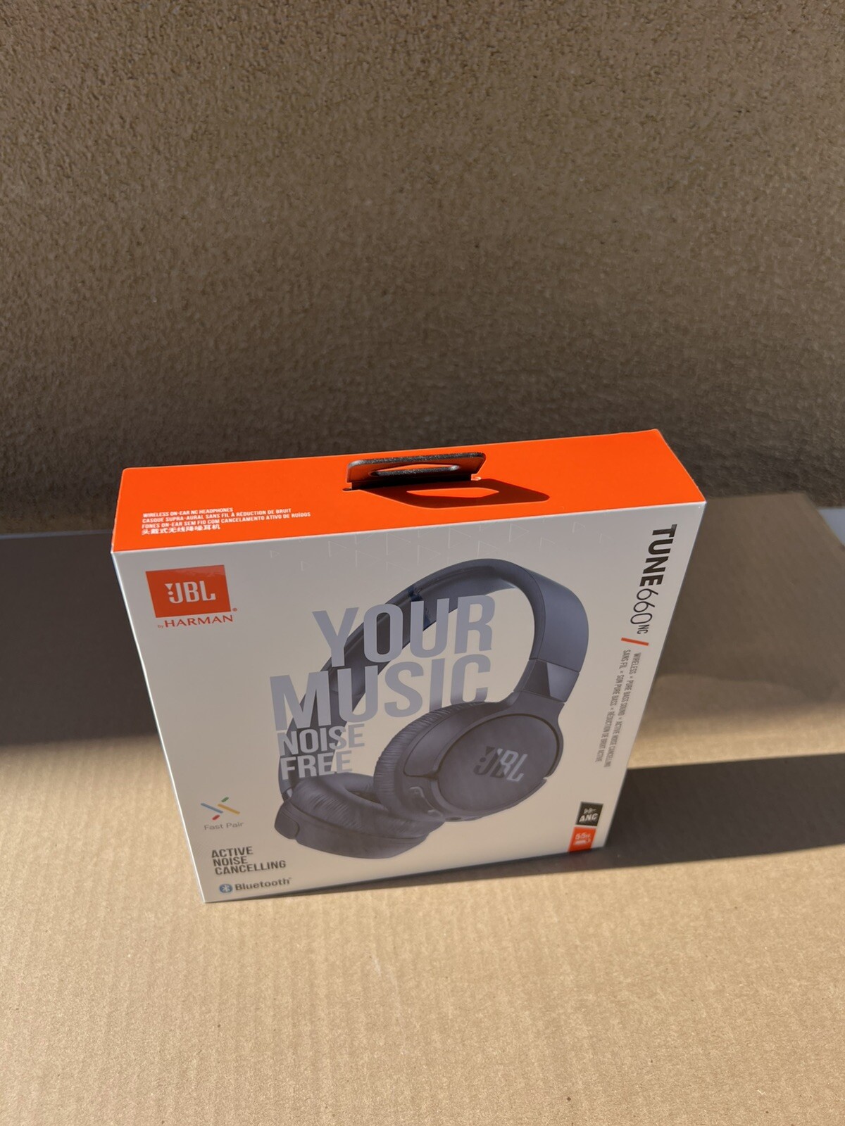 JBL Tune 660NC Wireless Bluetooth On-ear Noise-cancelling Headphones