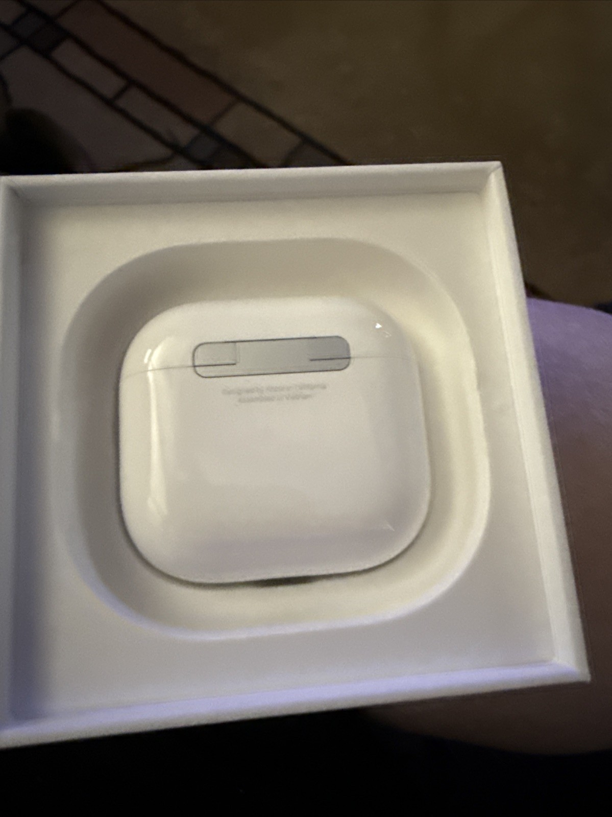 Apple AirPod 4 NEW in original Apple Open box