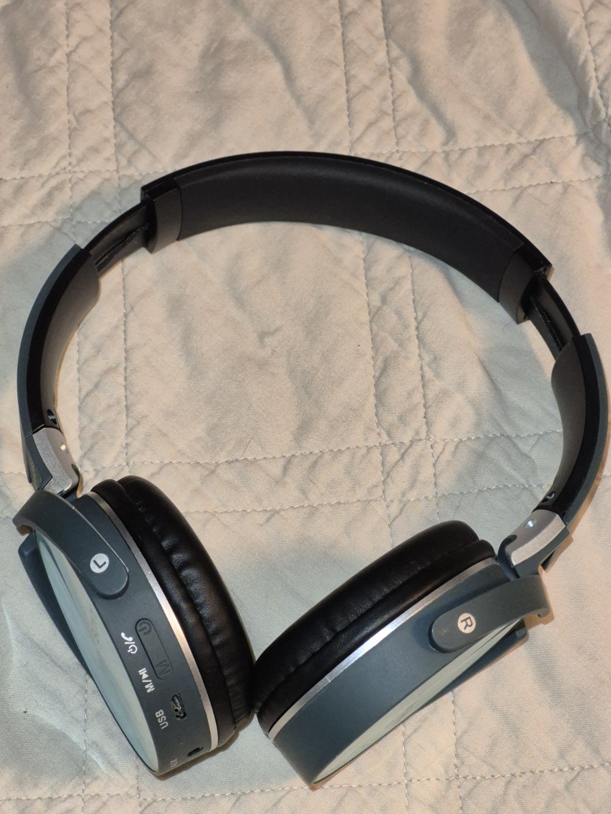 Sony MDR-XB950BT? Bass Boost Bluetooth Wireless Headphones Over-Ear Micro USB