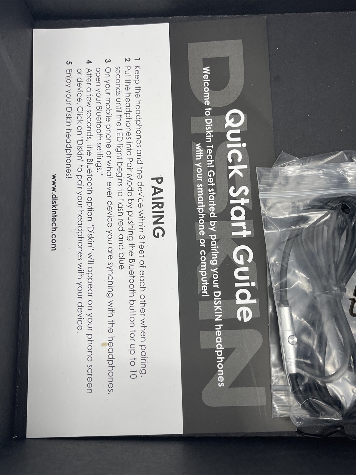 Diskin White Silver Wireless Bluetooth Volume Control On-Ear Headphones W Box