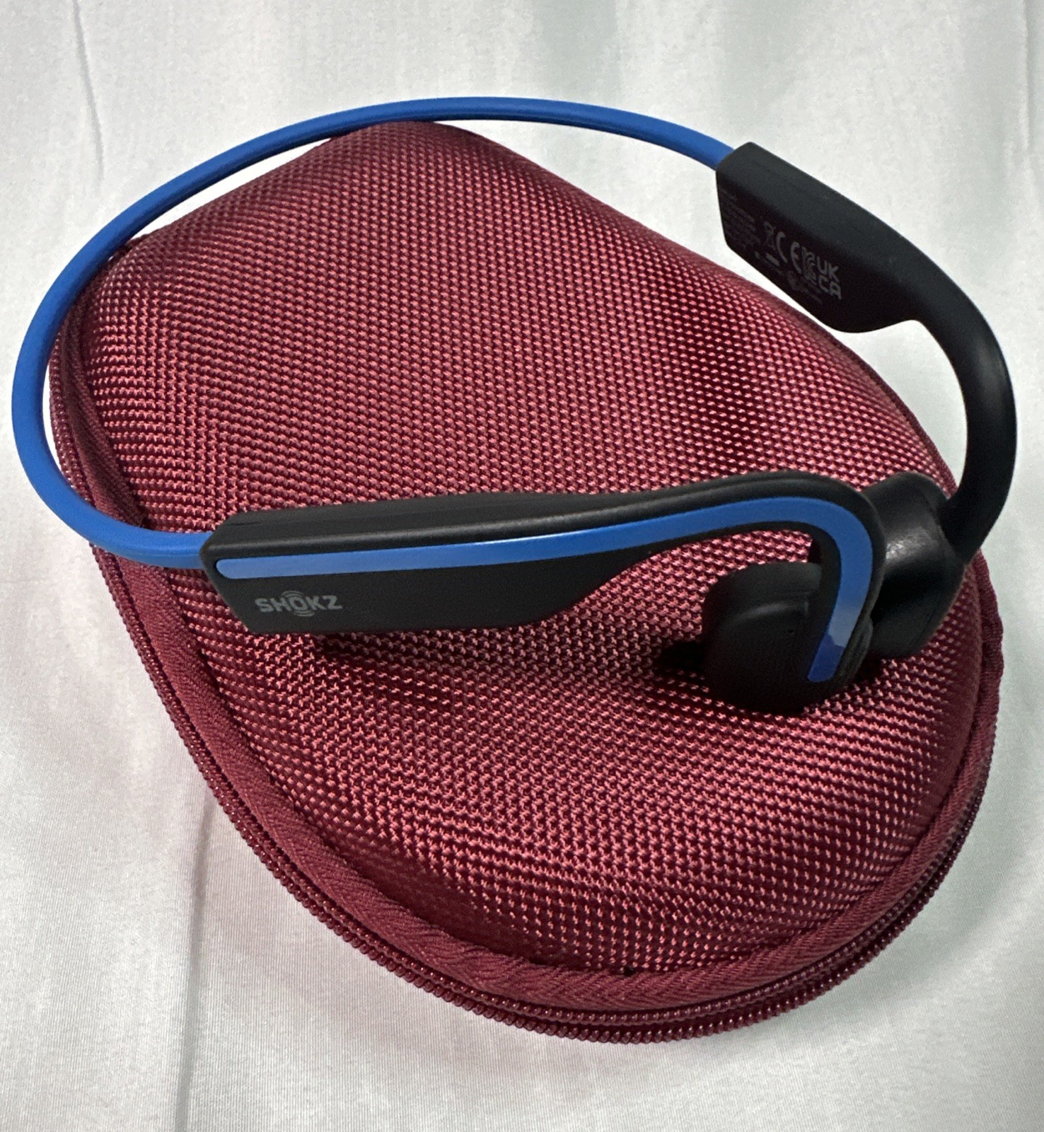 Shokz OpenMove Bone Conduction Open Ear Wireless Headphones Blue/Black W/Case