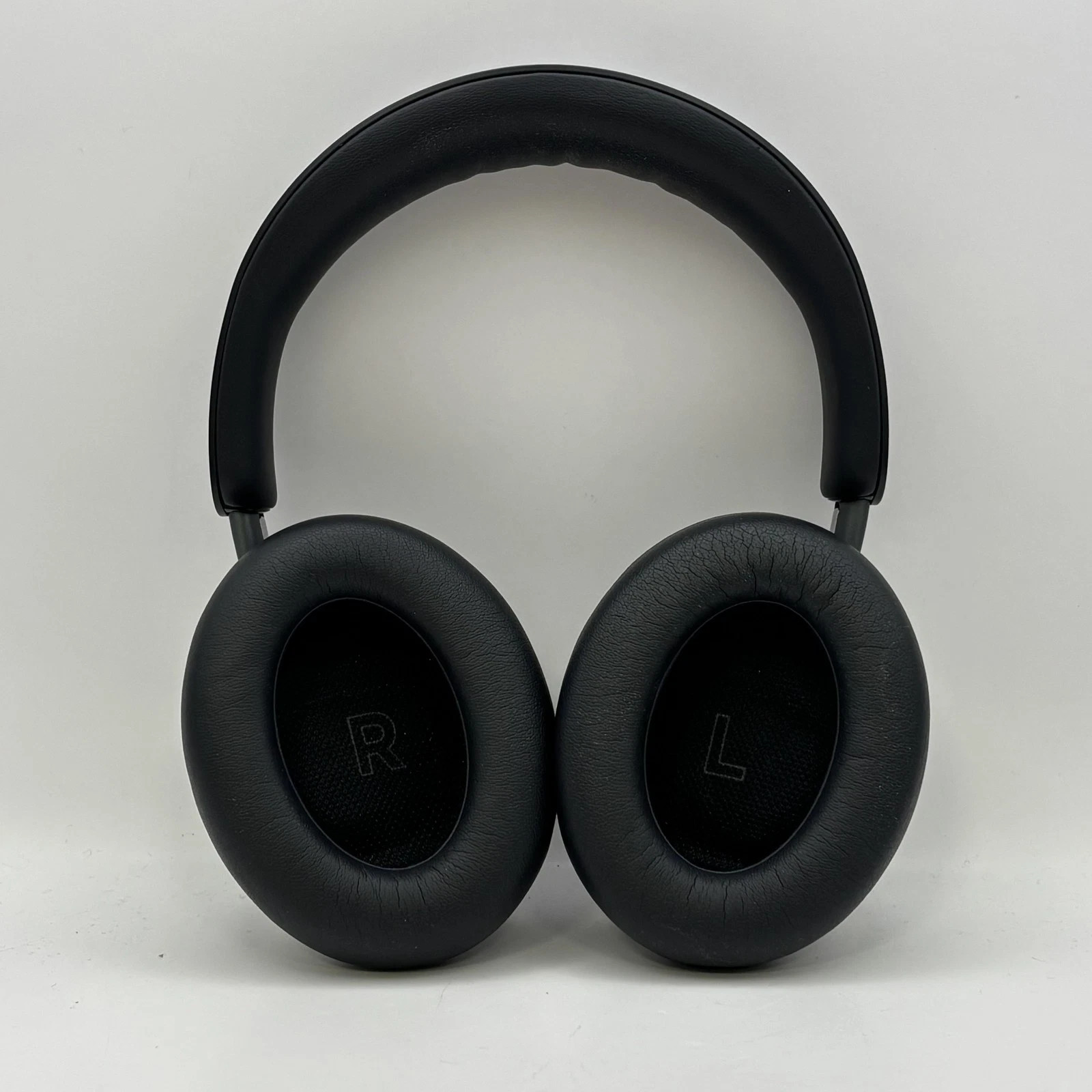 Bose QuietComfort Ultra Headphones Black w/ Case & Charger – Excellent