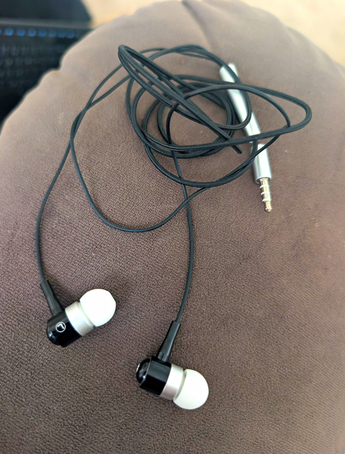 Xiaomi Piston In-Ear Wired Earbuds 3.5mm Jack Headphones Black/White
