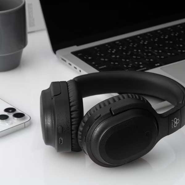 final UX3000 SV Wireless Noise Cancelling Headphones Bluetooth Black FI-UX3SDPL
