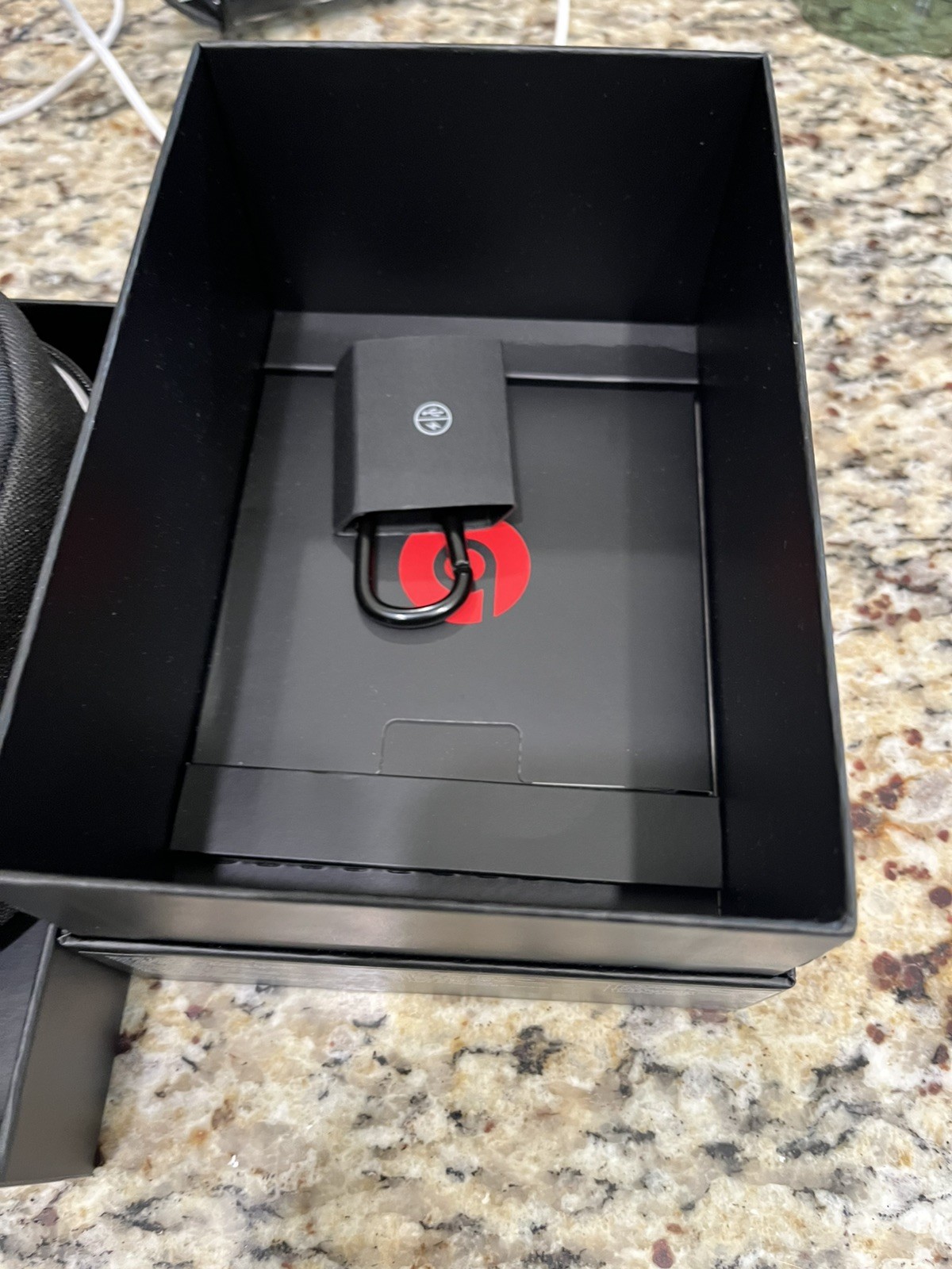 Beats by Dr. Dre Beats Solo3 Wireless On-Ear Headphones – Rose Gold
