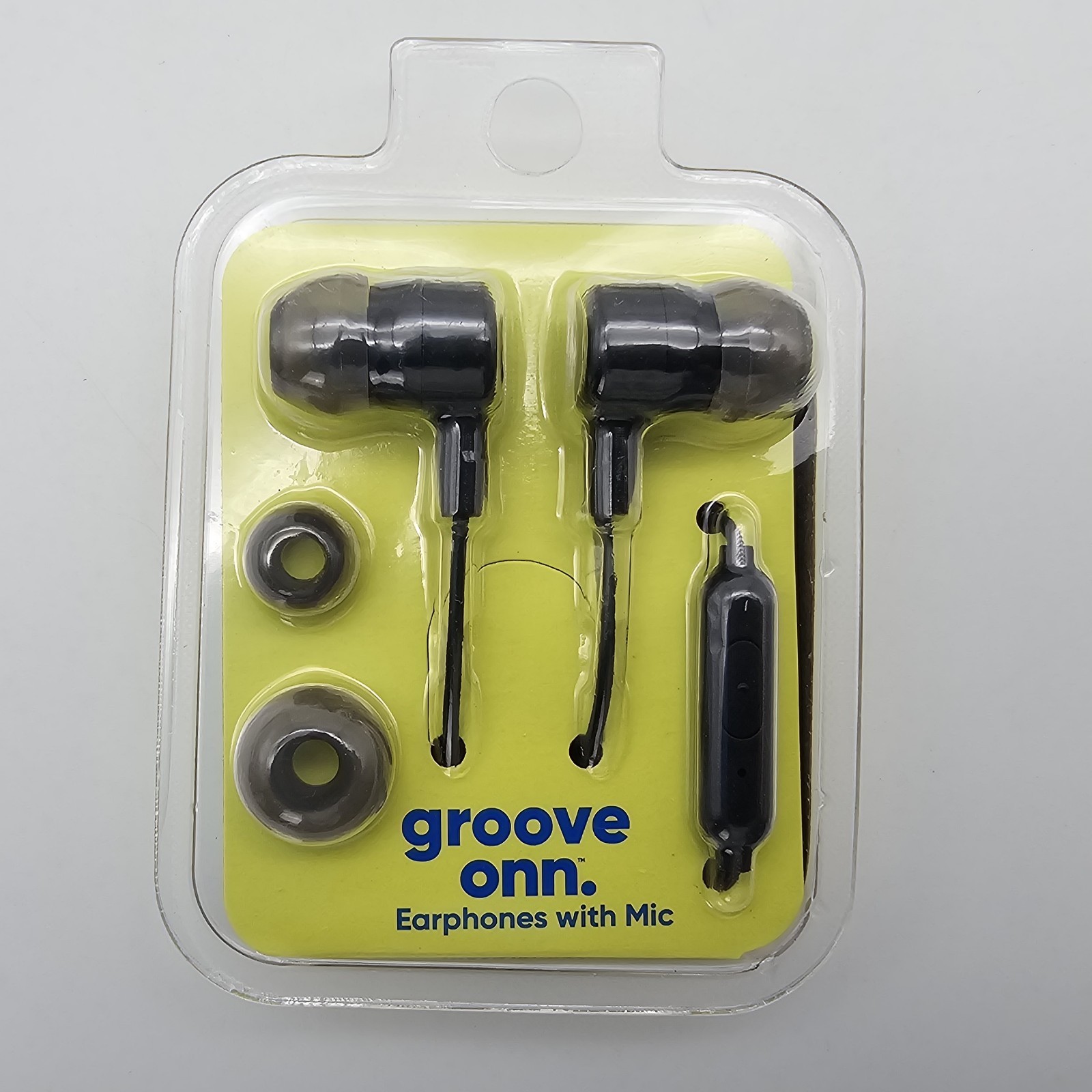 2 Pair Groove Onn Earphones Earbuds Headphones (Blue, Black) 3 Tips 3.5mm Jack