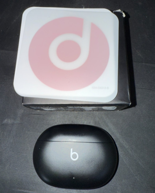 Beats Studio 3, Solo 3 & Beats Studio Buds MJ4X3LL/A – Lot of 3 (PARTS/REPAIR)