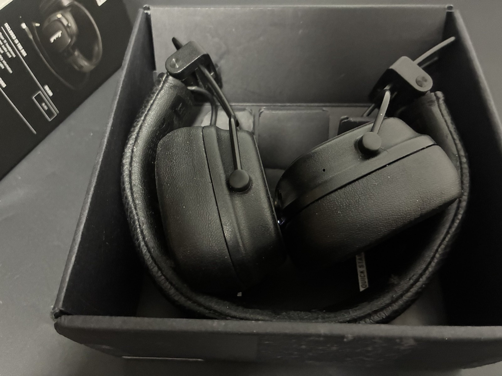 Marshall – Major IV Bluetooth Headphone with wireless charging Black -USED