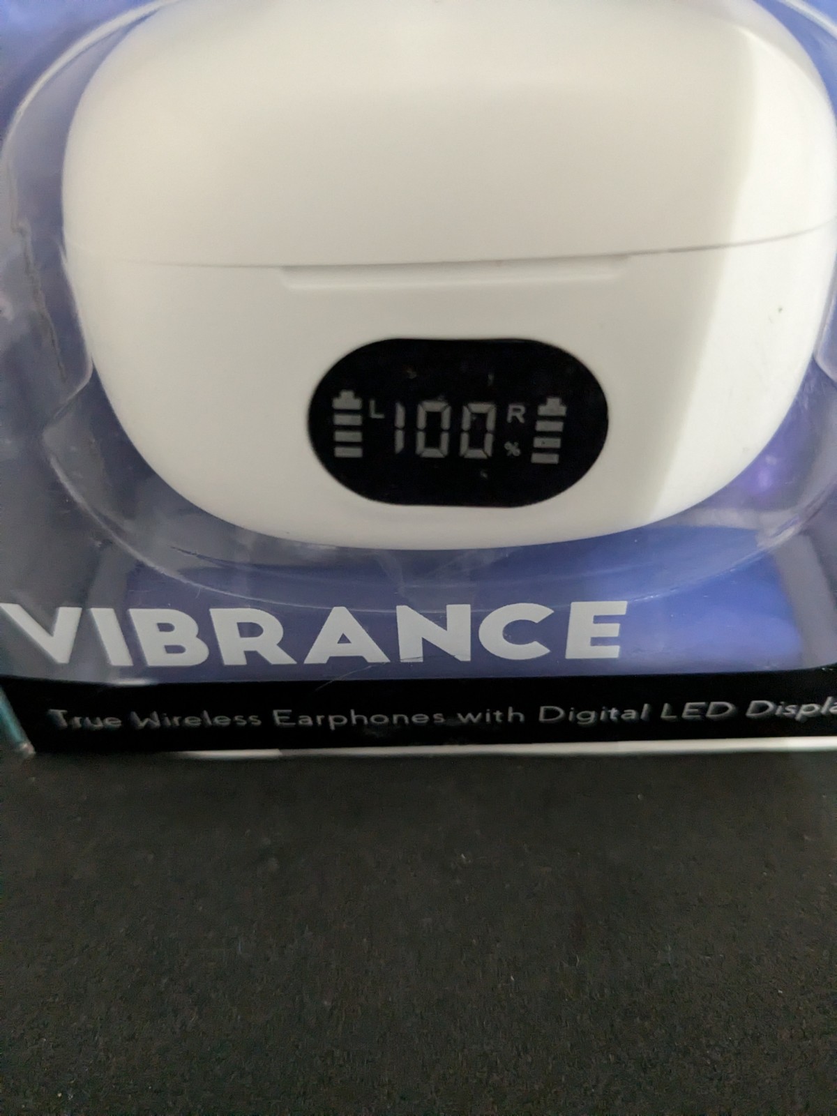 Muze By Vivitar Bluetooth VIBRANCE True Wireless Earphones w/Digital LED Display