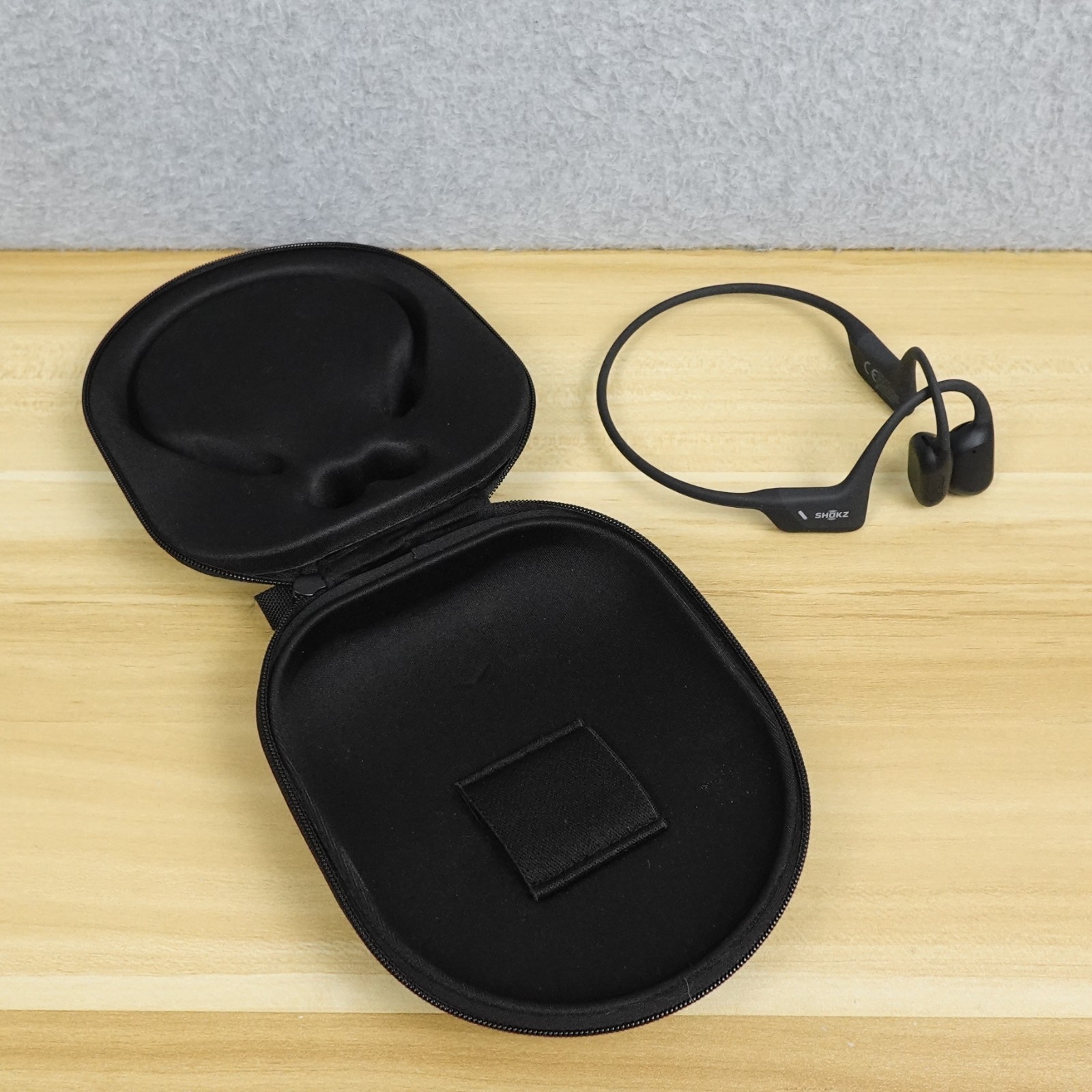 Shokz OpenRun Pro Open-Ear (S810) Bluetooth Headphones Black w/ Case NO CHARGER