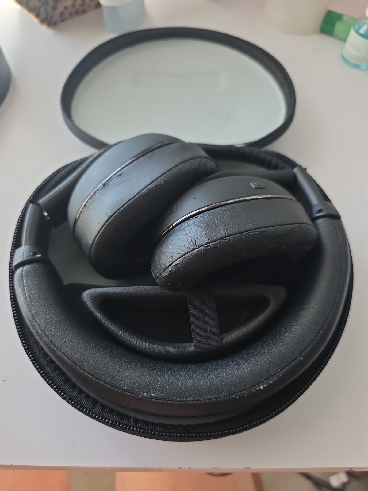 Klipsch Over-Ear Headband Headphones Black Double Earpieces with Carrying Case