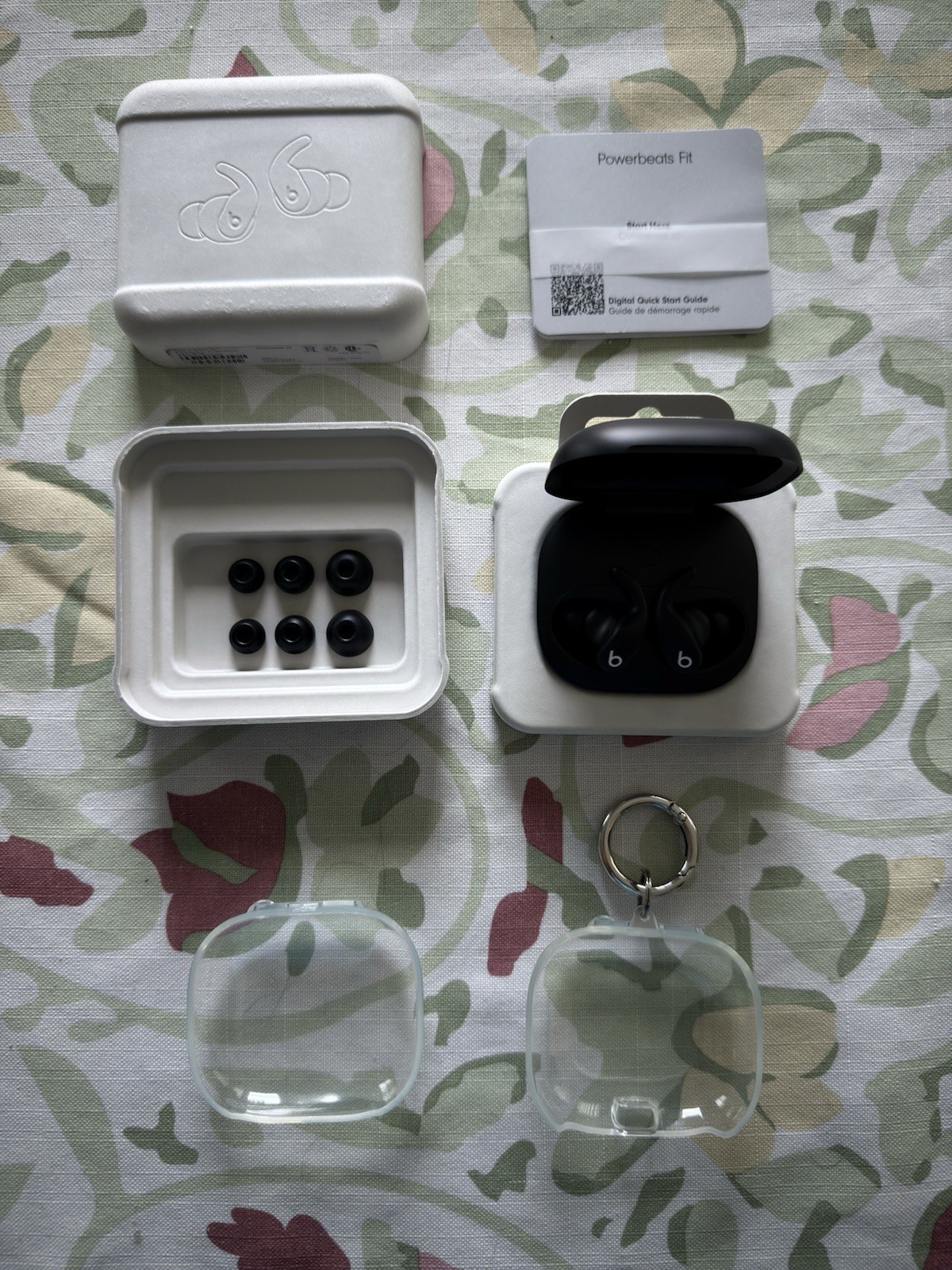 Beats Powerbeats Fit (2nd Gen) – Jet Black – Mint Condition – Bundle!