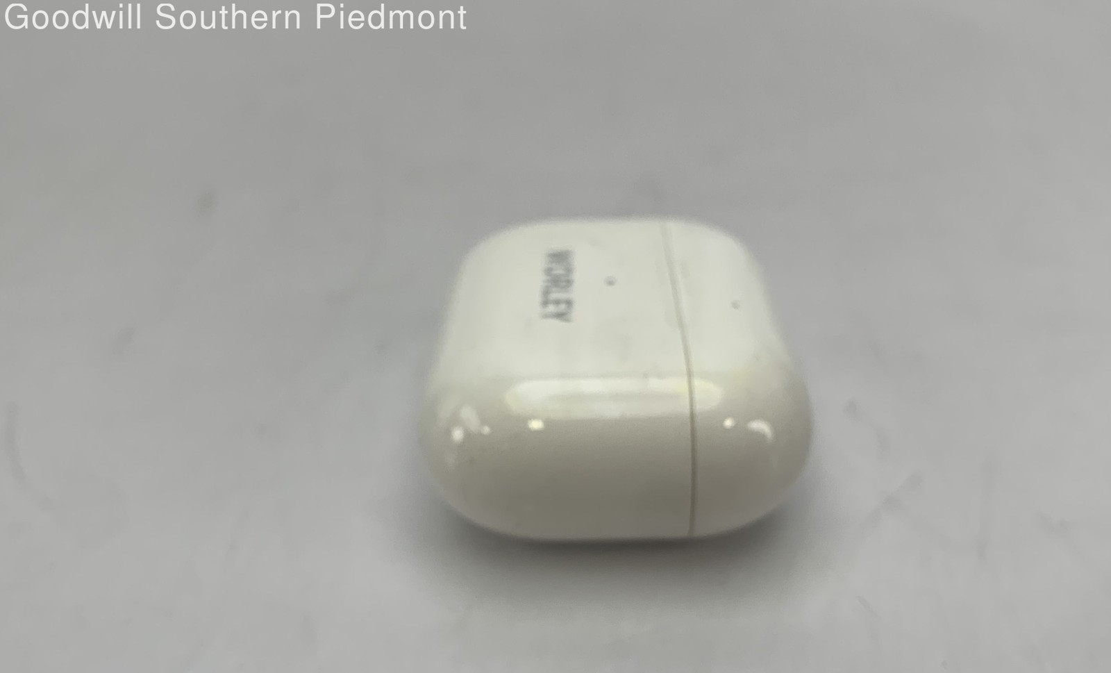 Apple AirPods Pro 1 Wireless Earbuds – Tested