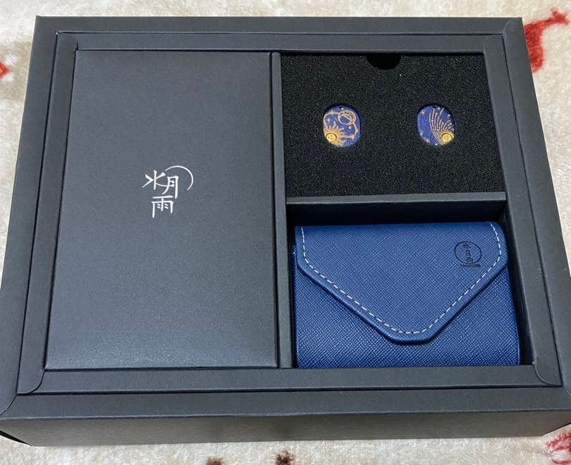 MOONDROP STELLARIS Planar Magnetic IEMs with Autumn Moon 4.4mm Balanced Cable