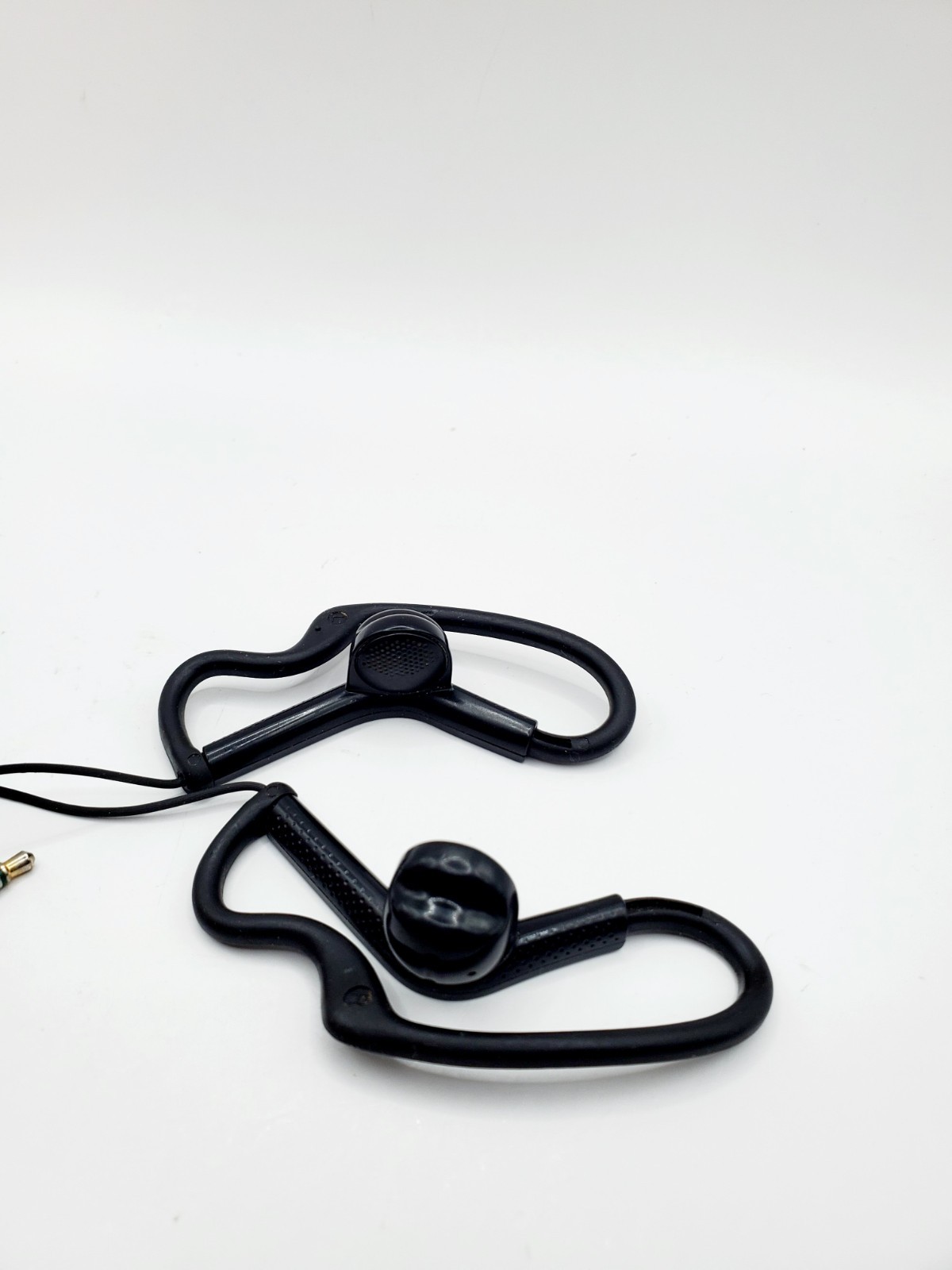 Sony MDR-AS200 Black – Active Sports Stereo Water-Resistant Headphones