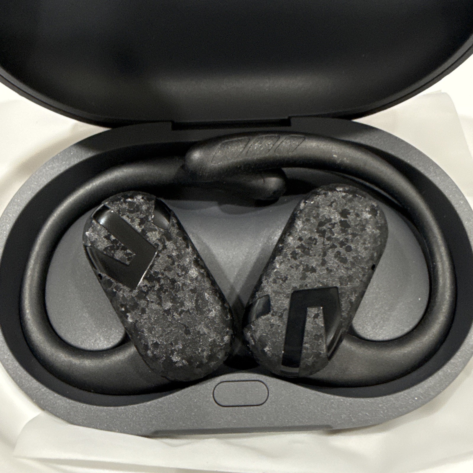 BREZZY SOUNDPEATS HIGHLY RATED
