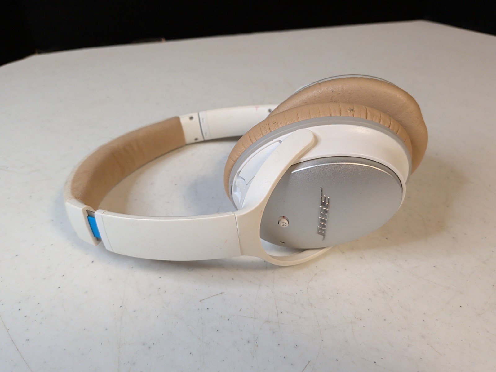BOSE QuietComfort 25/QC25 Acoustic Noise Cancelling Headphones (For Parts) ⚠️