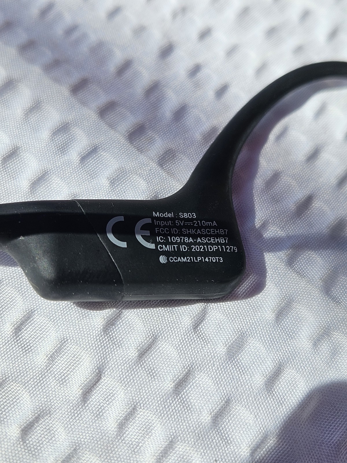 Shokz – OpenRun S803 Bone Conduction Open-Ear – Endurance Headphones ~ Black
