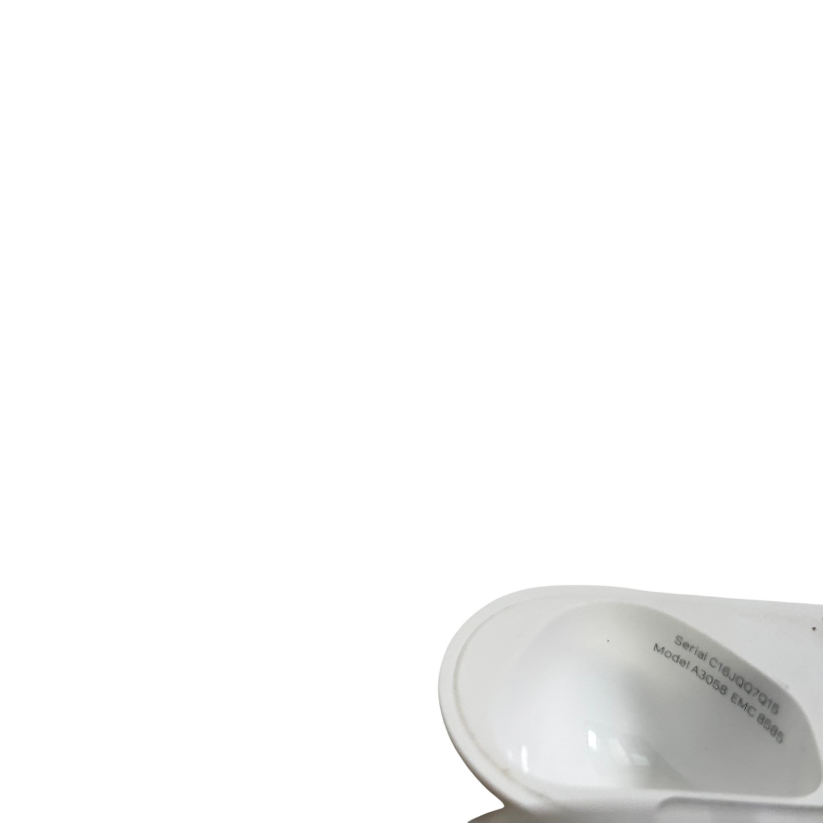 Apple AirPods 4 A3053 / A3050 Wireless Bluetooth In-Ear Earbuds