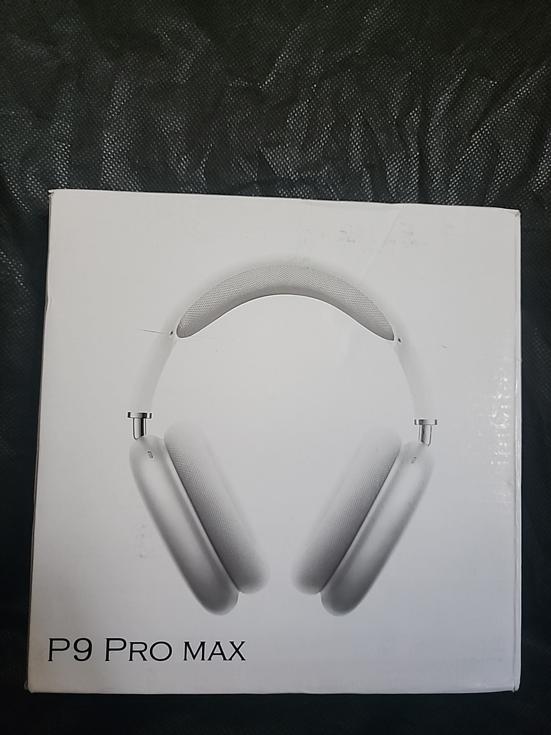 New P9 Pro Max Wireless Bluetooth Headphones. Open Box But Item Still New