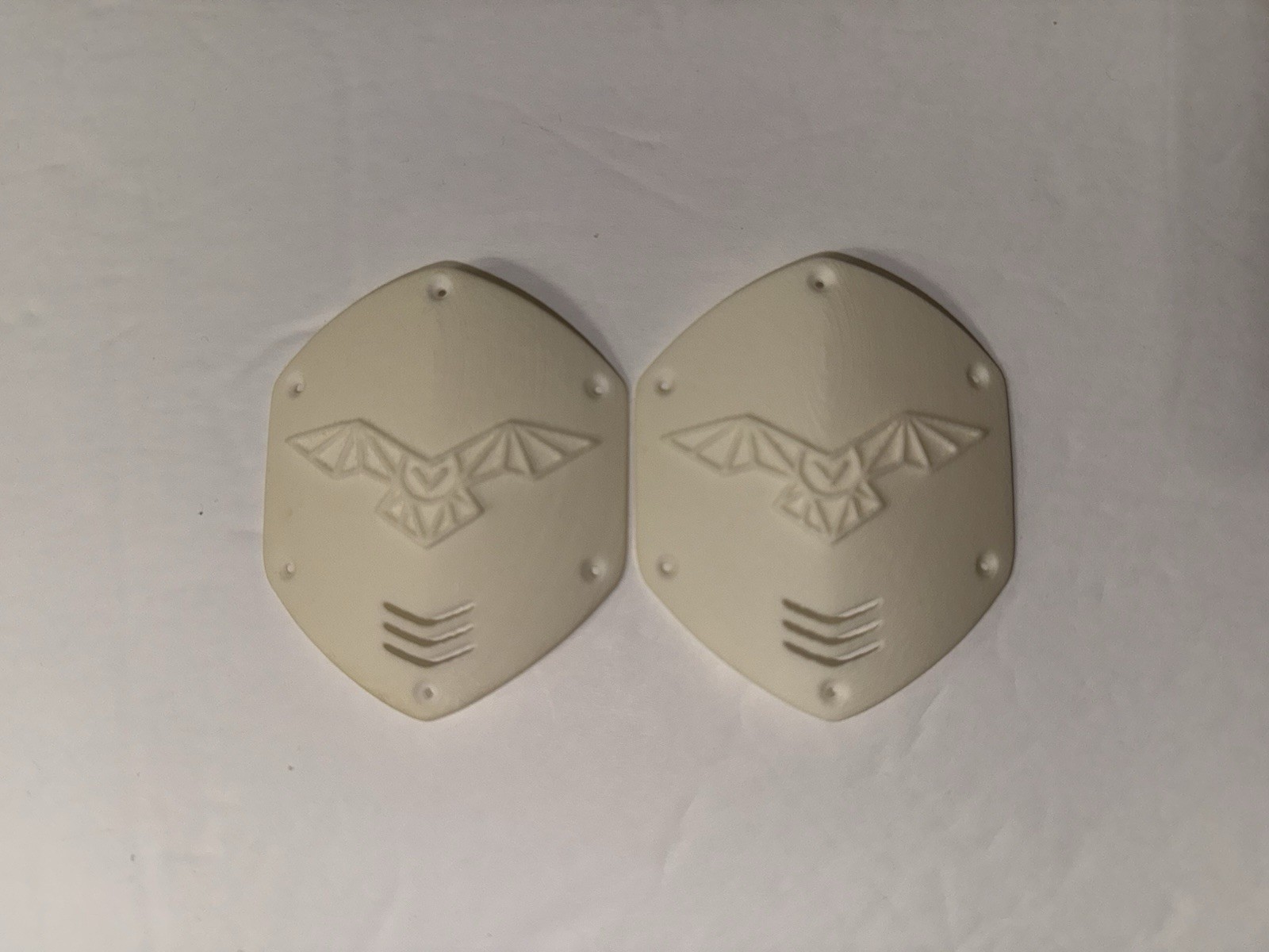 CUSTOM V-Moda Over Ear 3D Shields V-MODA Bat White