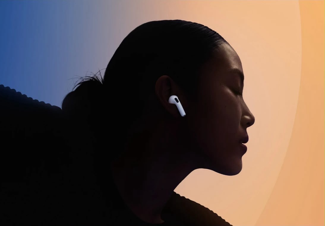 Apple AirPods With Active Noise Cancellation