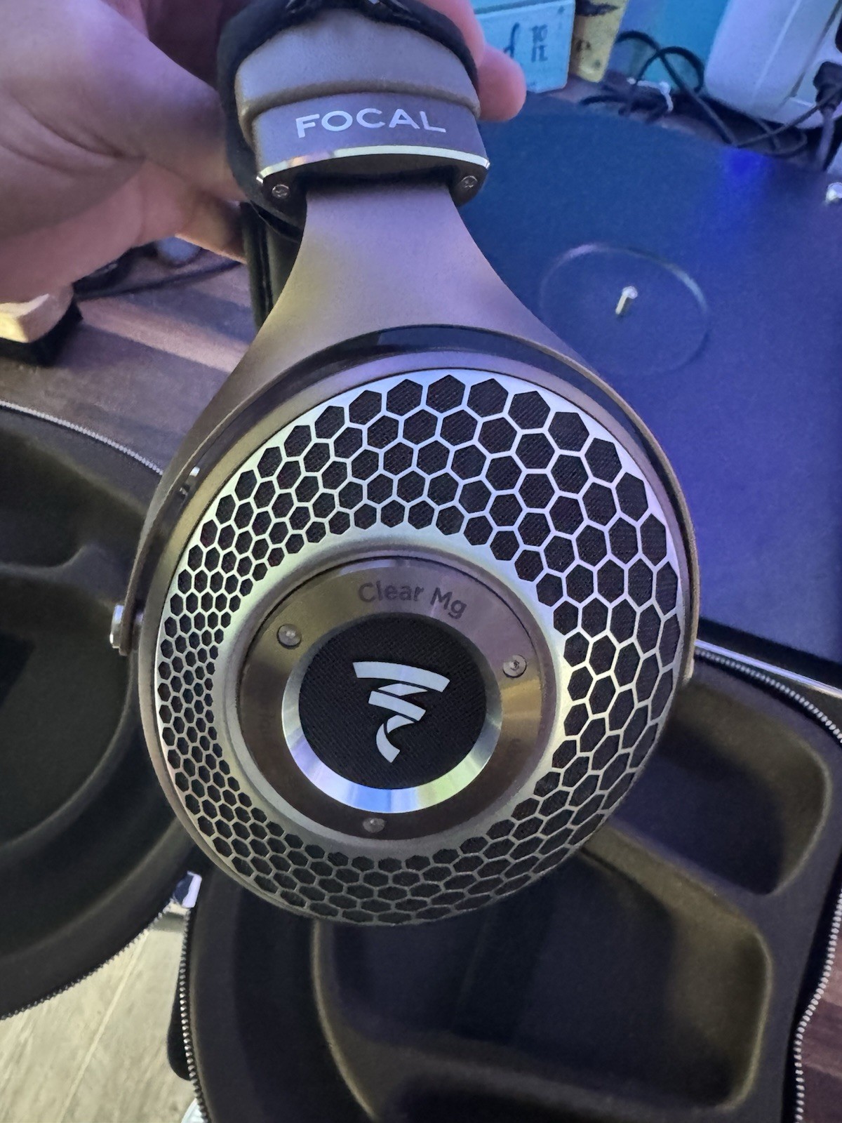 Focal Clear Mg Open-Back Over-Ear Gray/Black Headphones w/ Case 3.5mm
