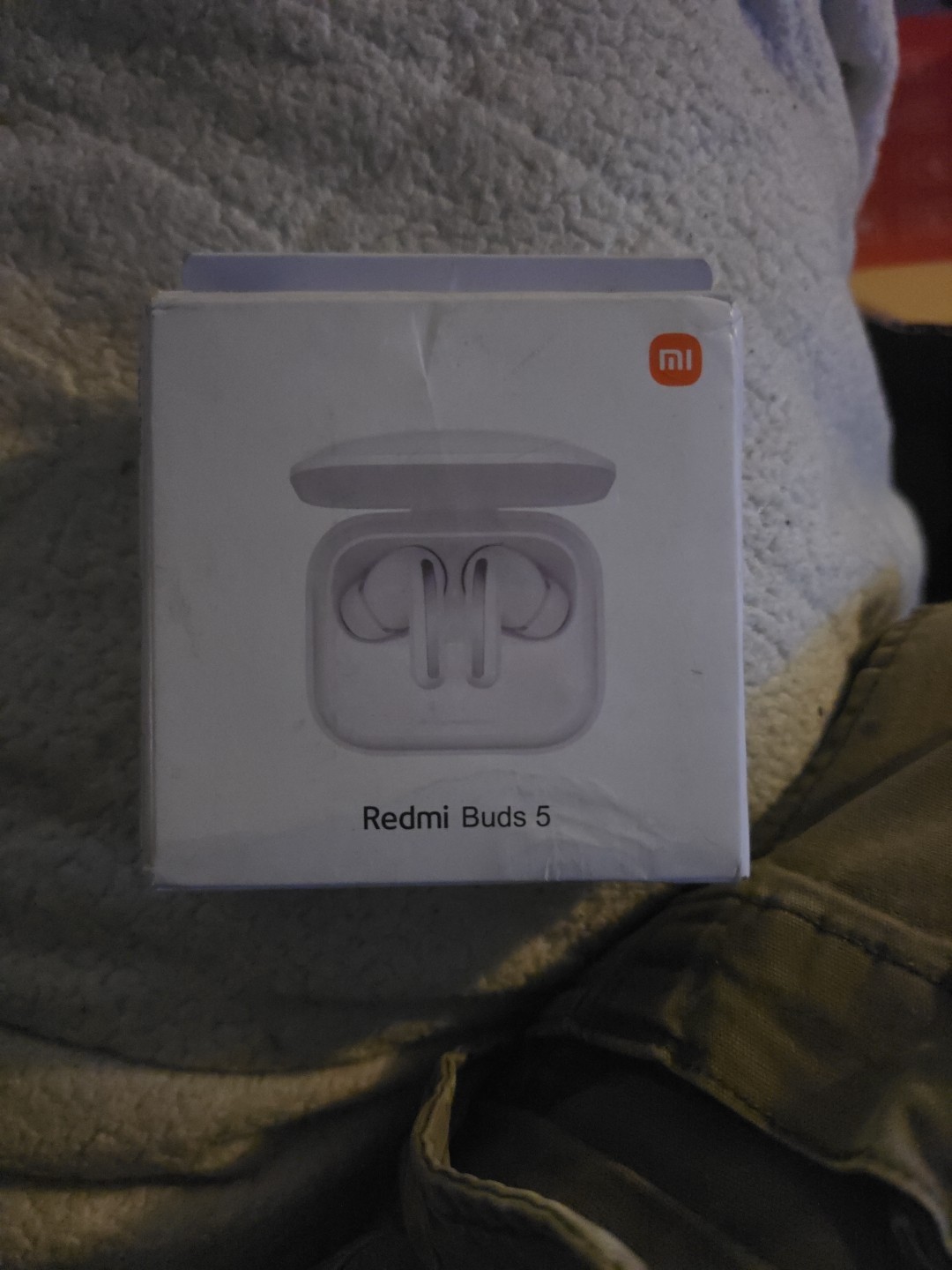 Xiaomi Redmi Buds 5, Noise Cancelling Headphones with AI, Up to 40 Hours of Batt