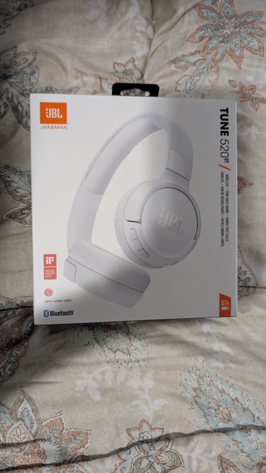 JBL Tune 520BT Wireless On-Ear Headphones Bluetooth 5.3 Pure Bass White