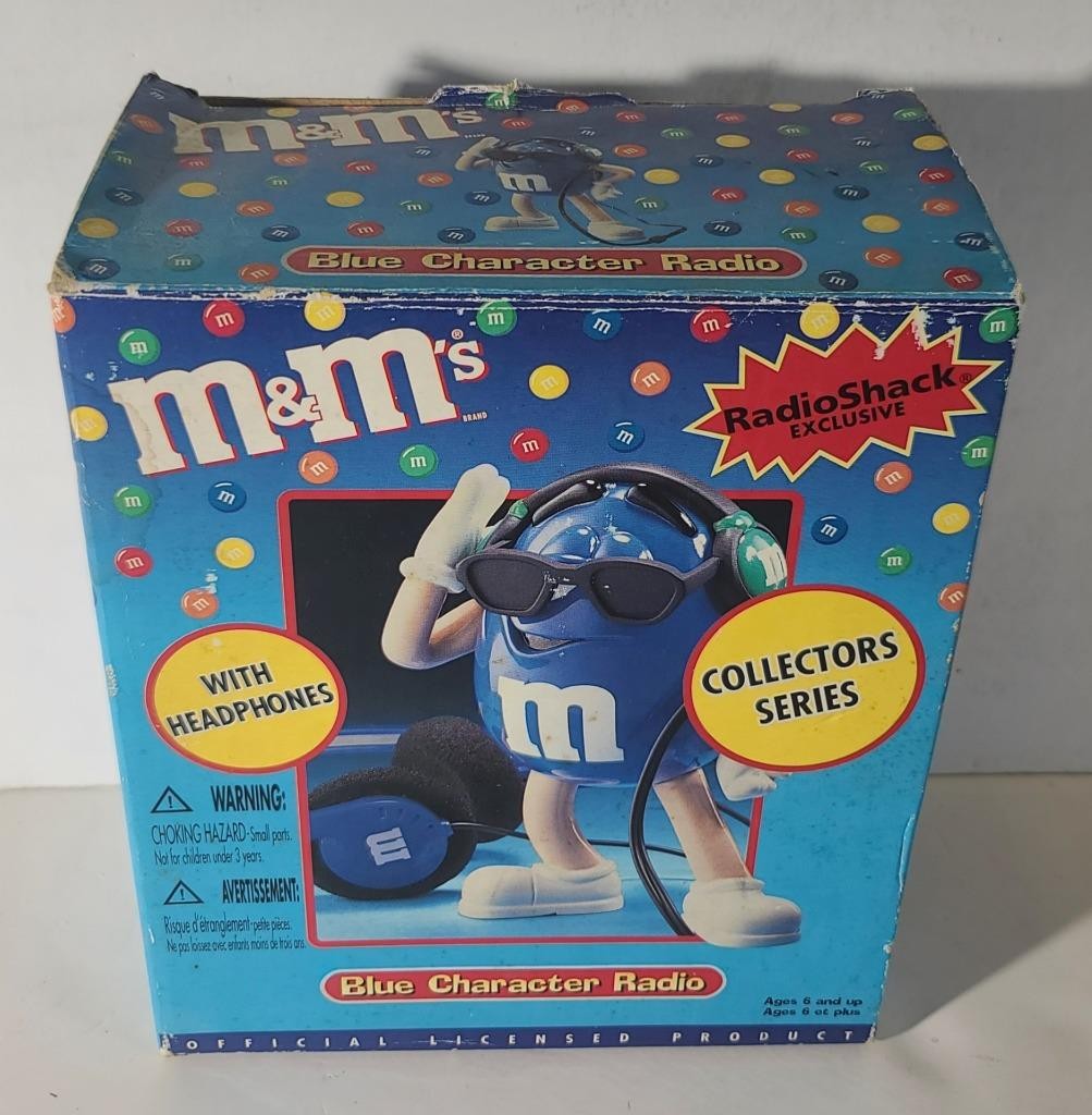 RADIO SHACK EXCLUSIVE M & M’S BLUE CHARACTER HEADSET RADIO BOXED MINT