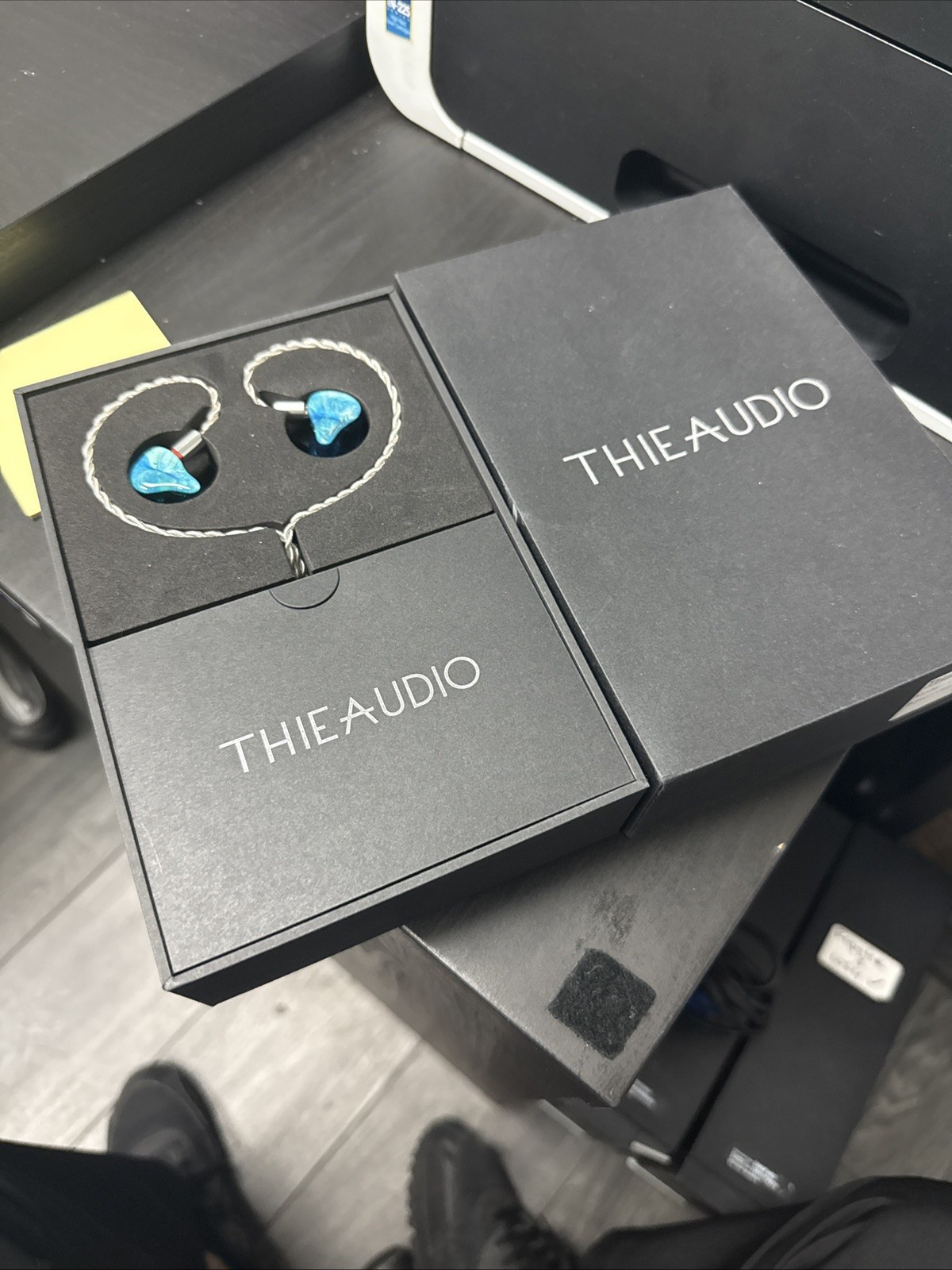 Thieaudio legacy two Earbud DJ Live Studio Monitoring Wired Bluetooth