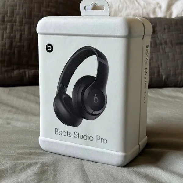 Brand New- Sealed Beats Studio Pro Wireless Bluetooth Headphones – Black