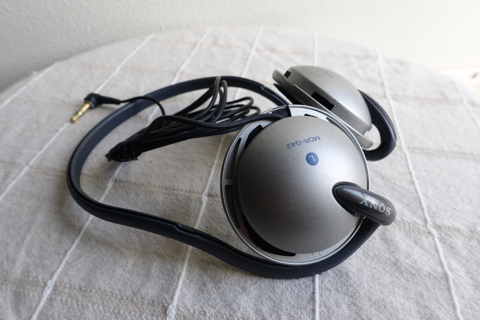 Vintage Sony Walkman MDR-G42 Behind Neck Stereo Headphones No Foams