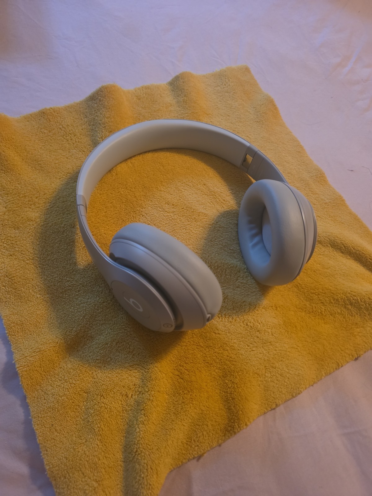 Beats by Dr. Dre Studio Pro Over-the-Ear Wireless Headphones – Sandstone…