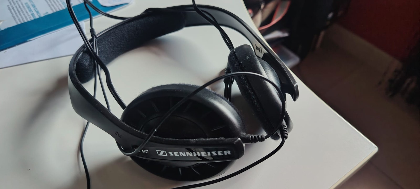 Sennheiser HD 407 Traditional Headphones, Little Used Like New