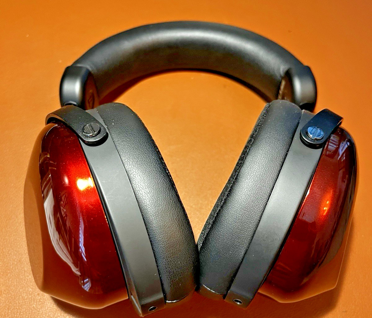 HiFiMAN HE-R9 Over-Ear Headphones 3.5mm Detachable Cable Black/Red