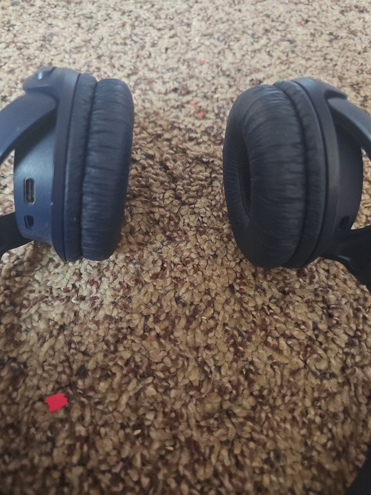JBL T510BT Wireless Over-Ear Headphones – Navy Blue