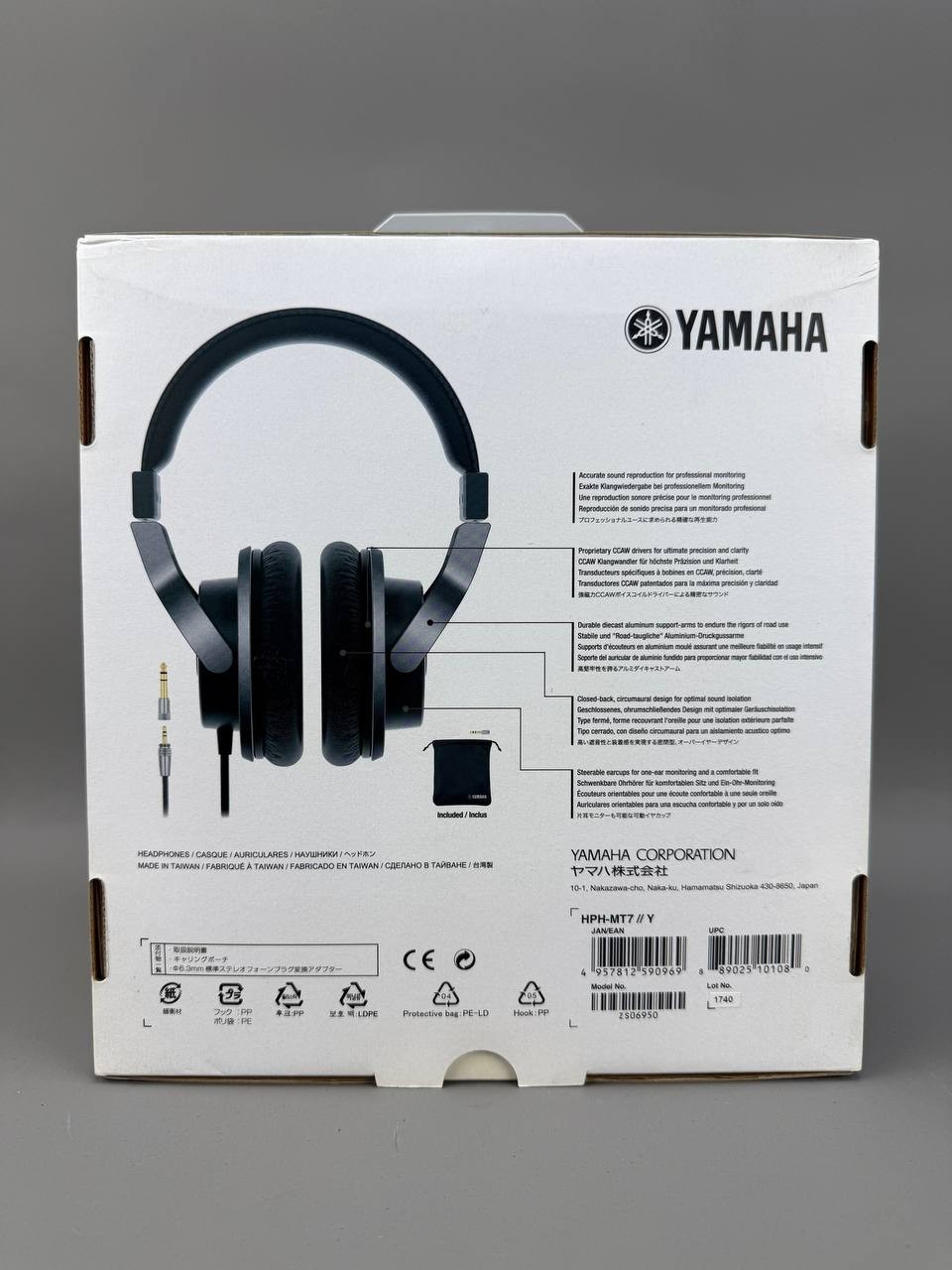 Yamaha HPH MT7 Wired Headphones Black W/ Box & Dust Bag