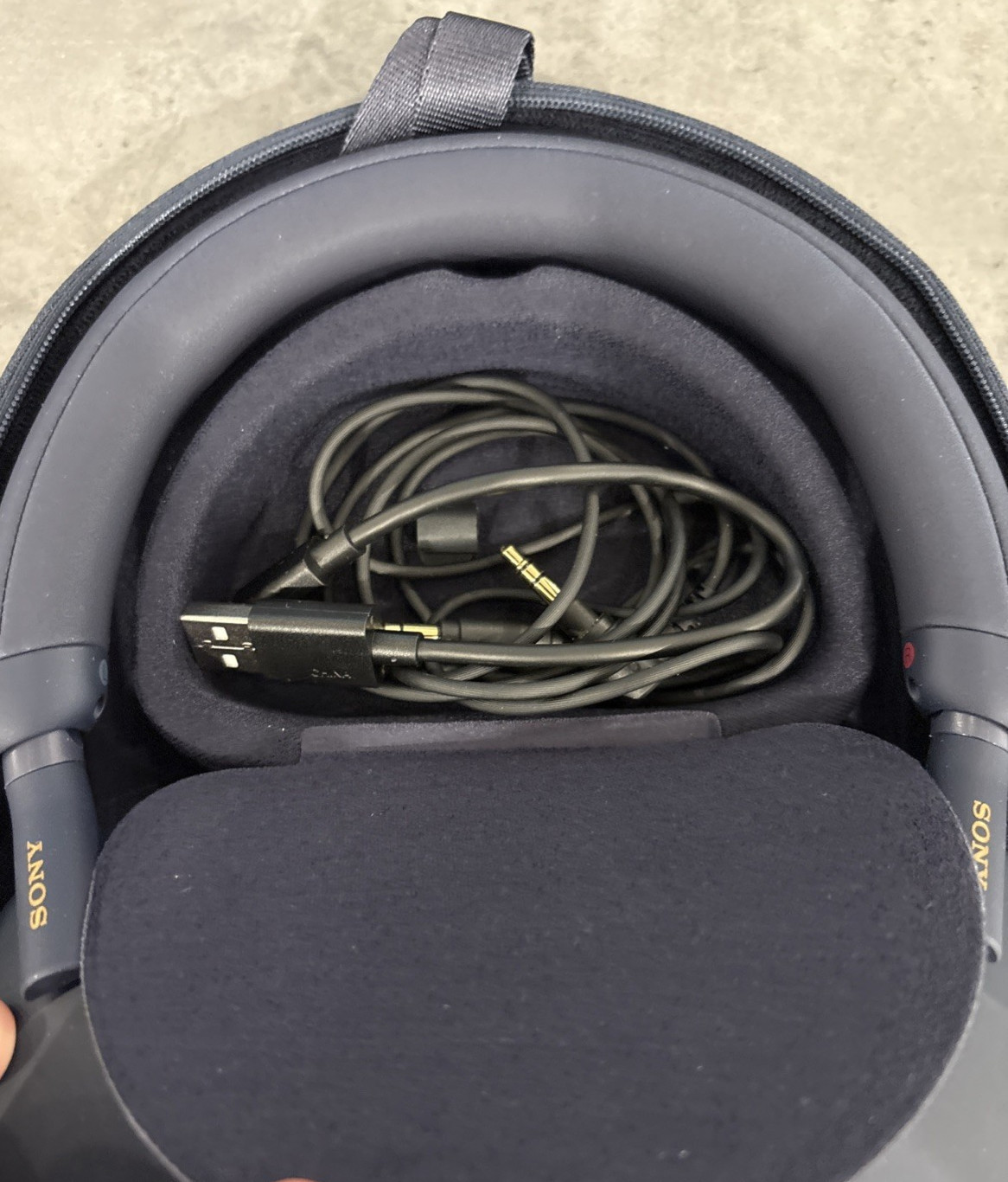 Sony WH-1000XM5 Wireless Noise Canceling Headphones – Midnight Blue