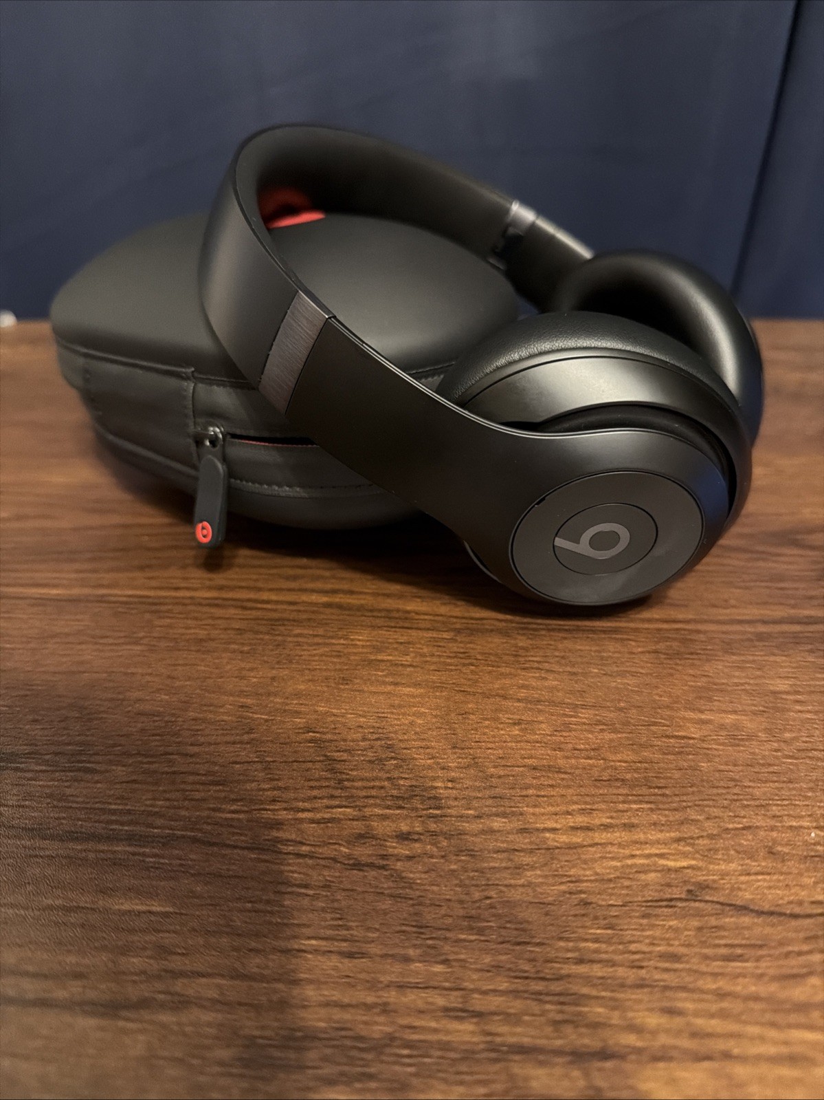 Black Beats Studio Pro (2023) w/ studio3 hard case (2017) & studio3 3.5mm cable