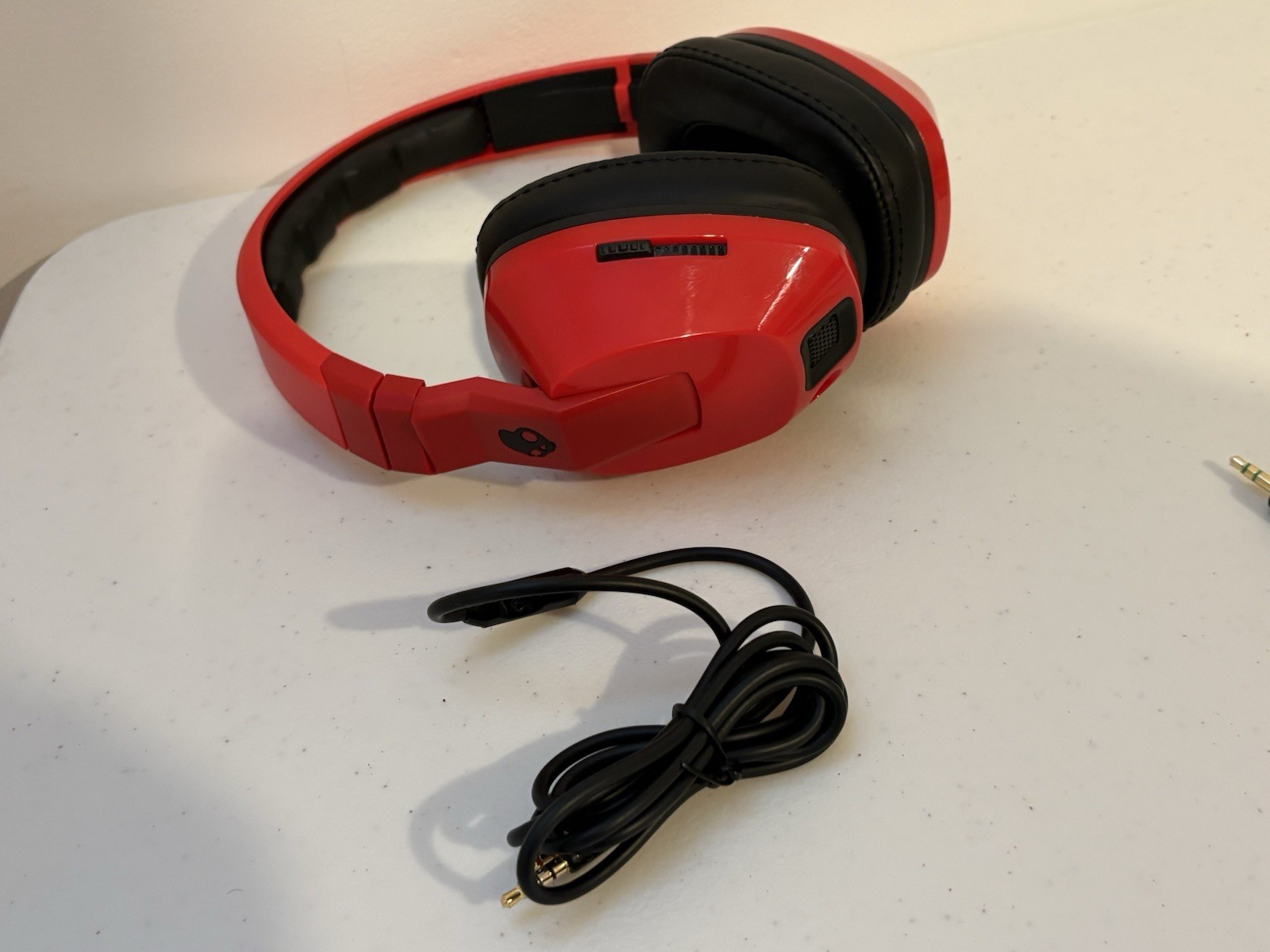 Skullcandy Crusher bright red and black Headphones S6SCFY-05