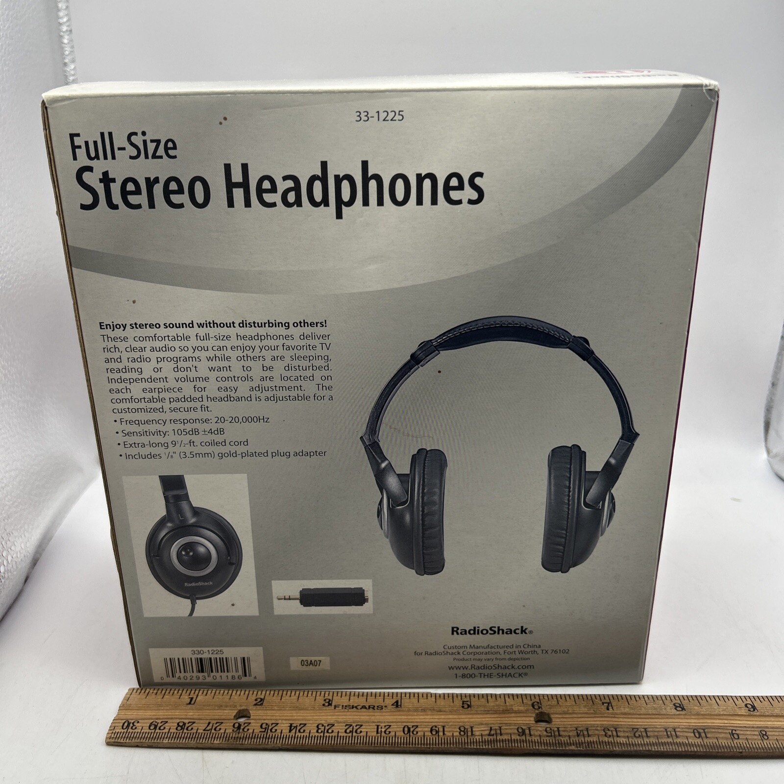 Radio Shack Black Stereo Comfort Headphones 33-1225 Full Sized, In Original Box