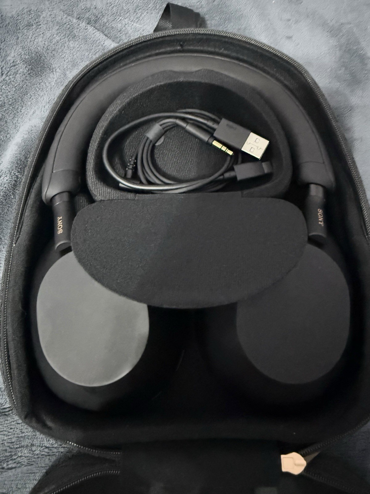 Sony WH-1000XM5 Wireless Noise Canceling Headphones – Black w/ Silicone Covers