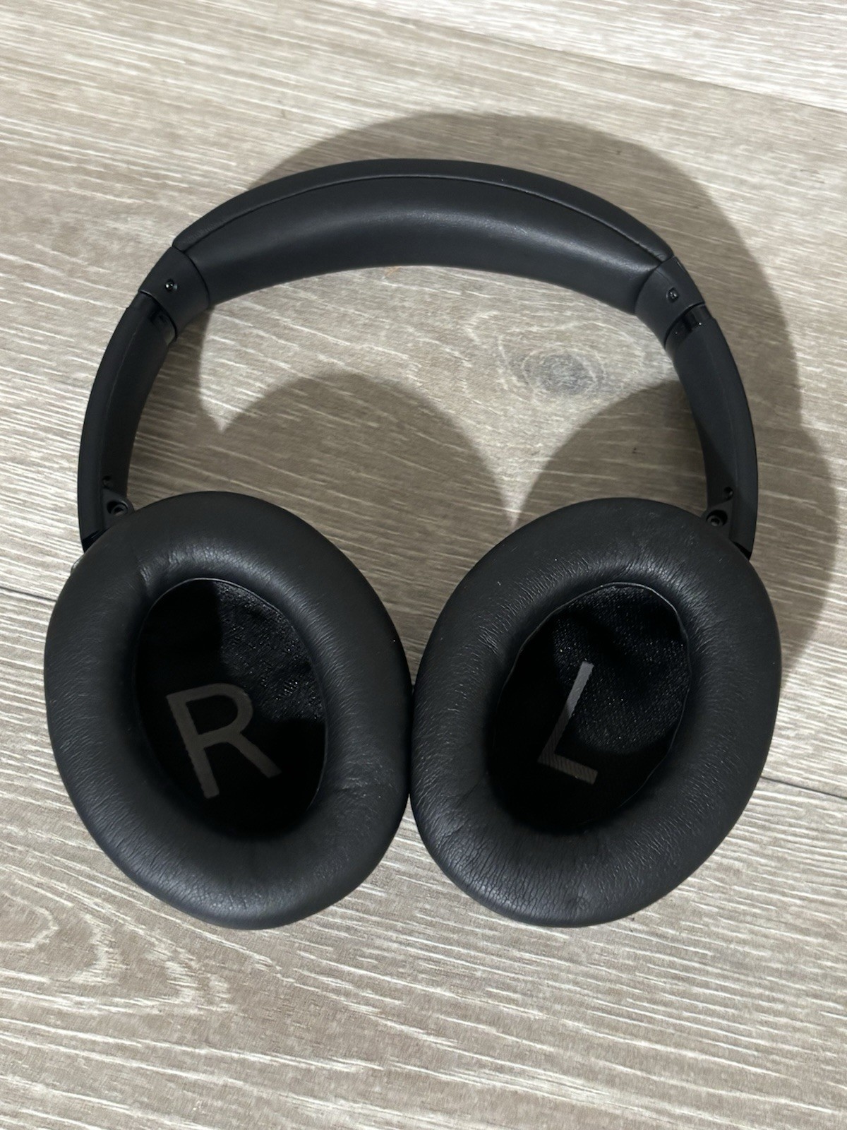 Bose QuietComfort 45 437310 Noise Canceling Bluetooth Black Headphones/Soft Case
