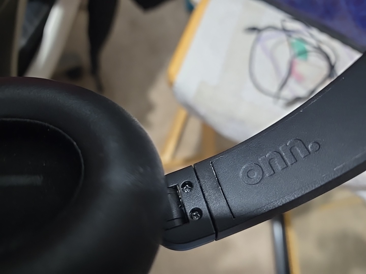 ONN Wireless On-Ear Head Phones Used With Booklet No Box