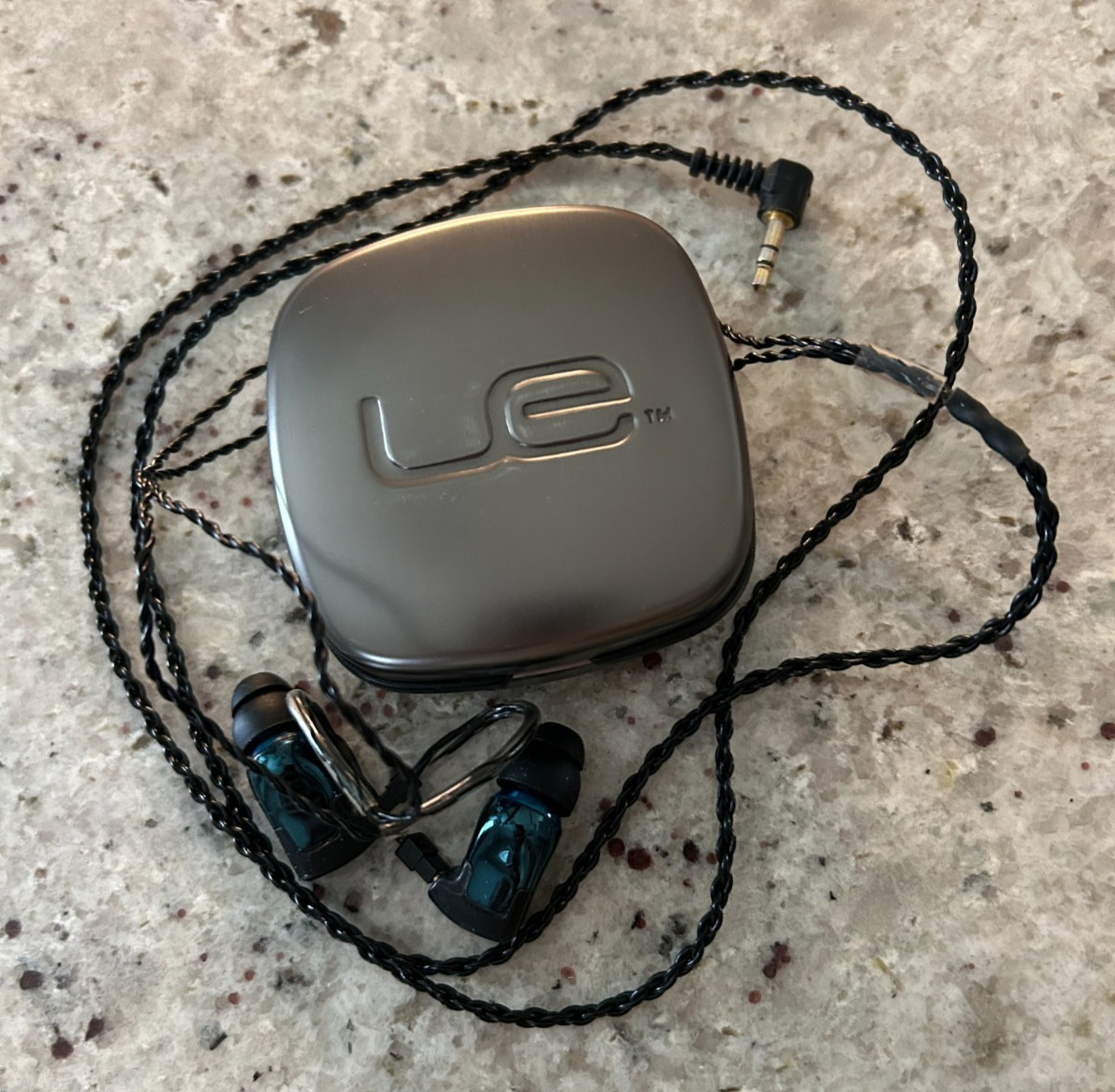 ULTIMATE EARS UE Triple Fi 10. Noise Isolating Earphones. With Upgraded Cable.