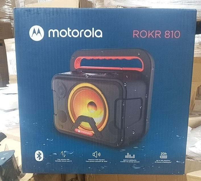 Motorola ROKR 810 Wireless Bluetooth Portable Speaker W/ Built-in Subwoofer NIB