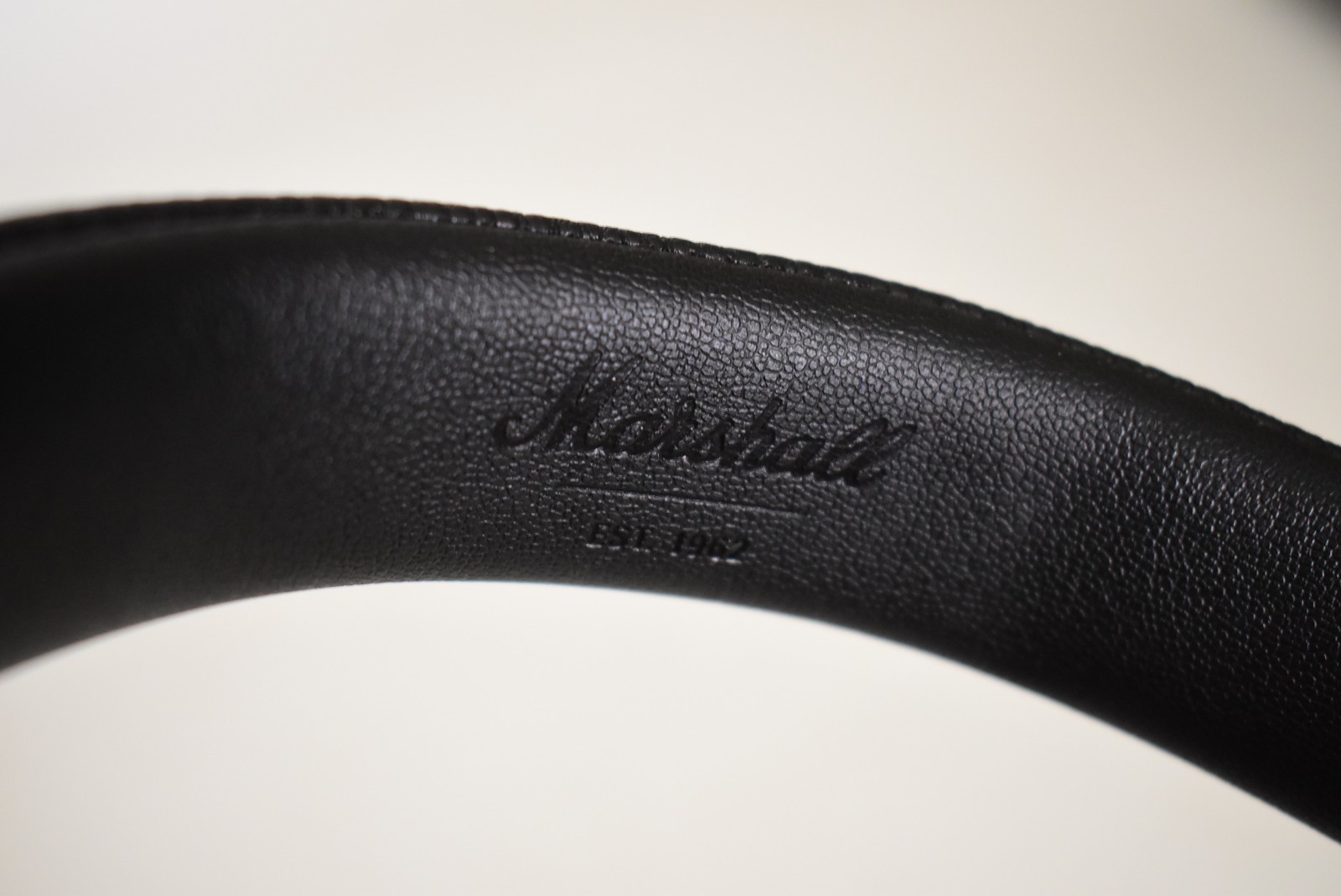 Marshall – Major V Wireless On-Ear Bluetooth Headphones – Black