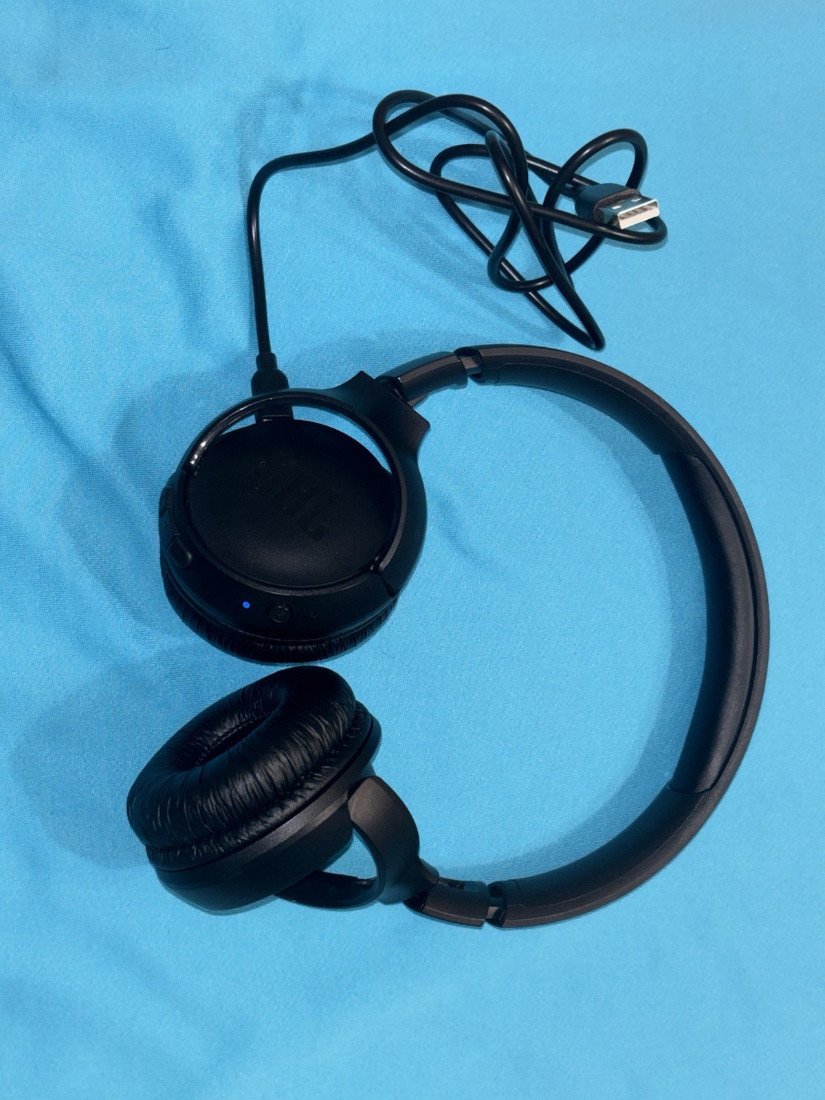 JBL TUNE 750BTNC Black Headband Over-Ear USB Wired Double Earpiece Headphones