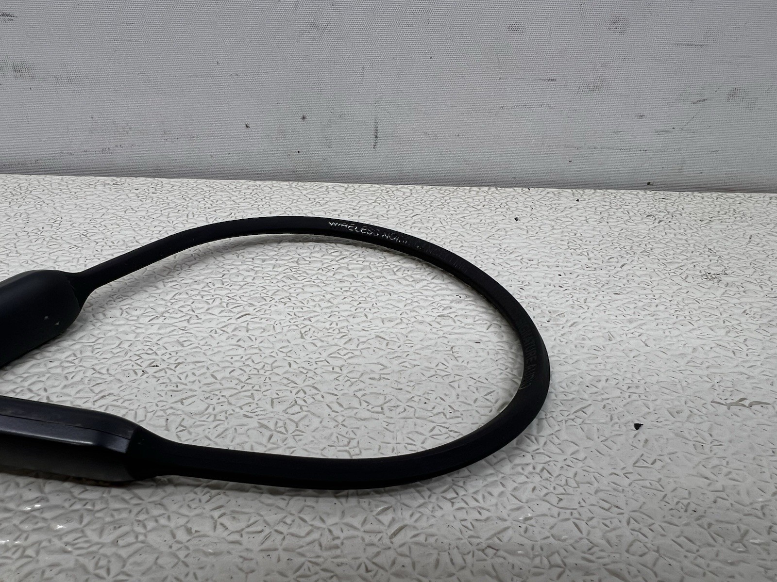 Plantronics BackBeat GO 410 Wireless NC Earbud Headphones – Graphite (BN/FS)